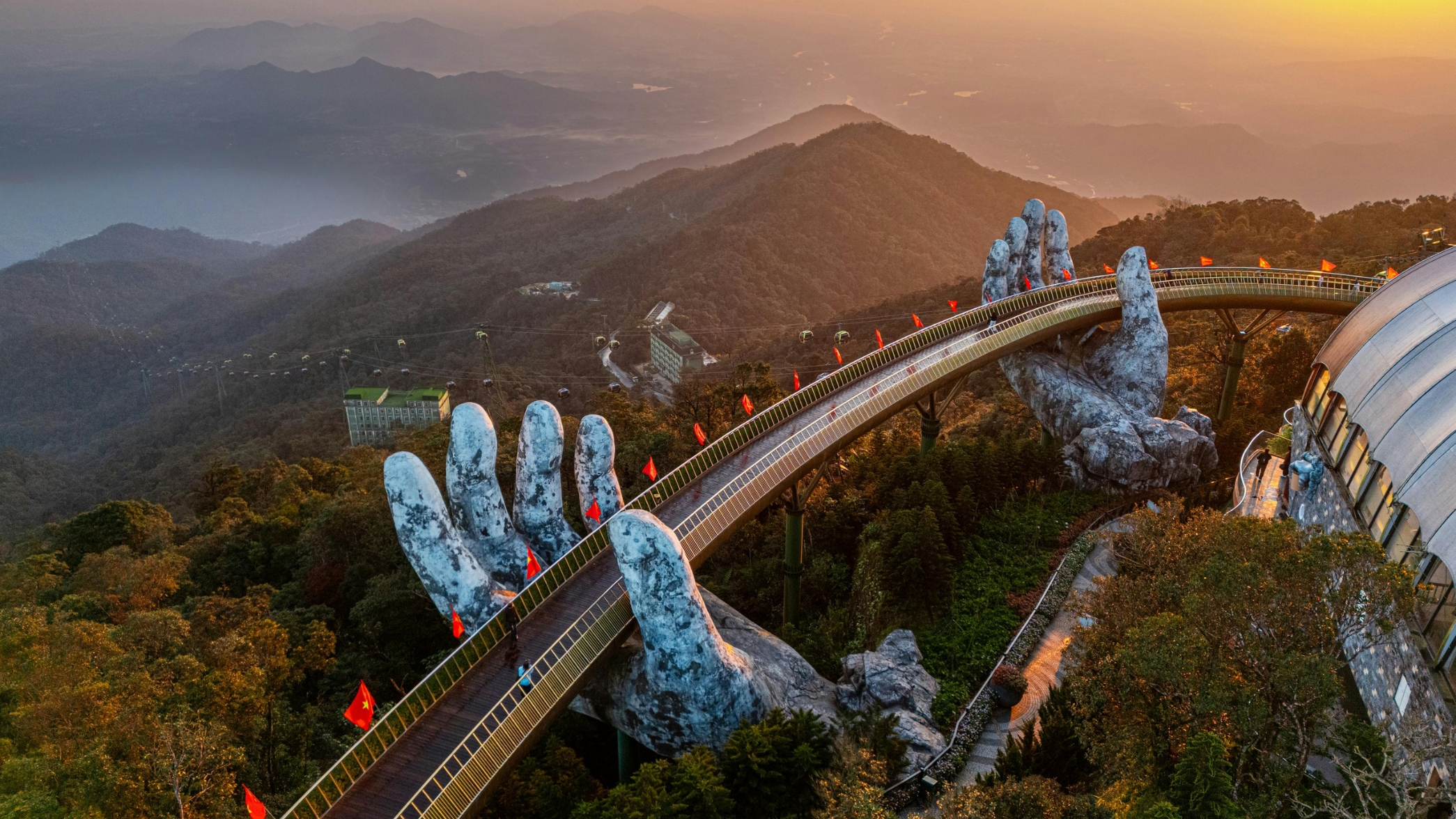 Dịch vụ xe Hội An đi Bà Nà Hills